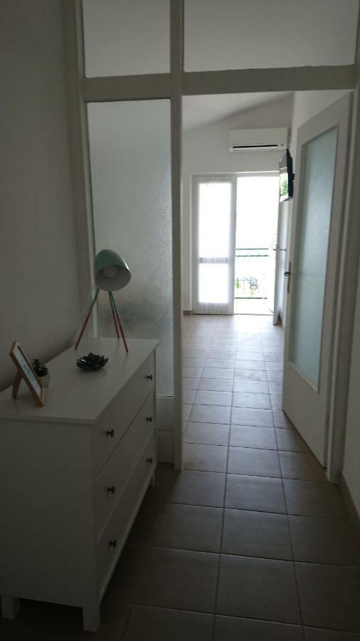 Apartman Kursar Srima Exterior foto